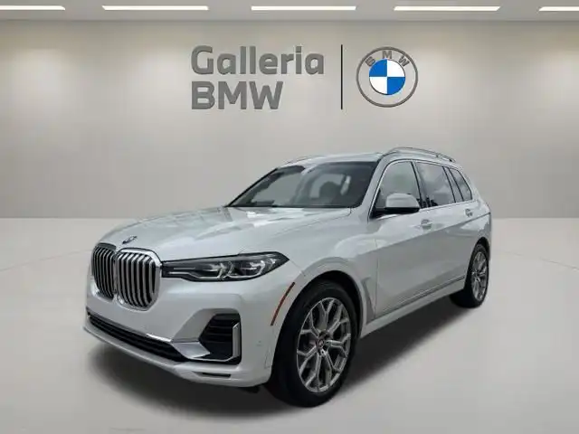 2022 BMW X7 xDrive40i's photo