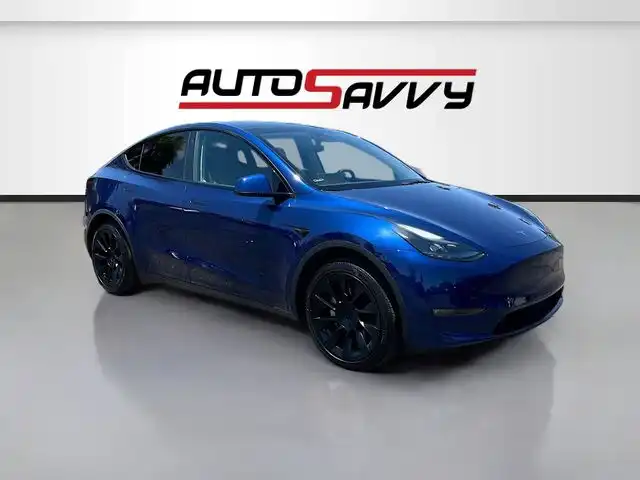 2023 Tesla Model Y Long Range Dual Motor All-Wheel Drive's photo