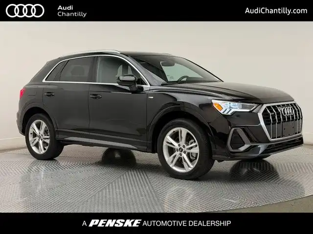 2023 Audi Q3 45 TFSI S Line Premium Plus quattro's photo
