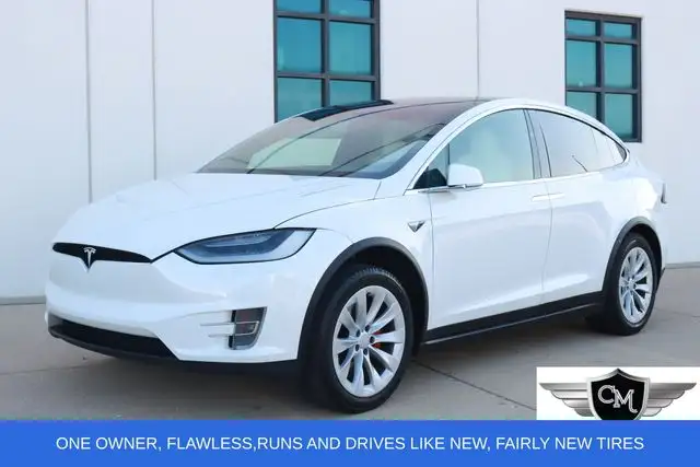 2021 Tesla Model X Performance's photo