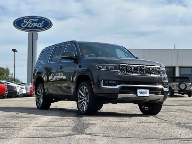 2022 Jeep Grand Wagoneer Series II 4WD's photo
