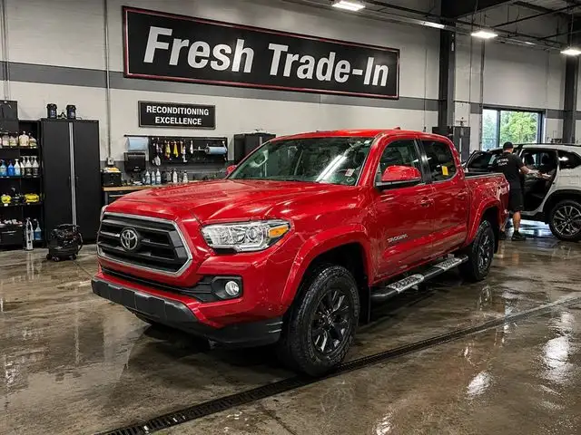 2021 Toyota Tacoma SR5 Double Cab 2WD V6 Auto Short Bed's photo