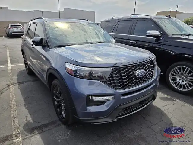 2021 Ford Explorer ST 4WD's photo