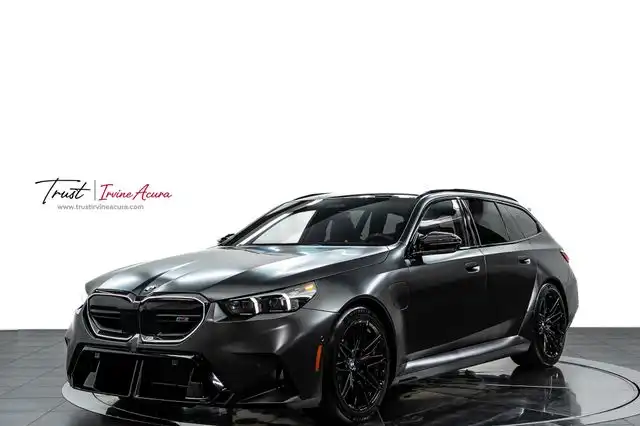2025 BMW M5 M5 Touring's photo