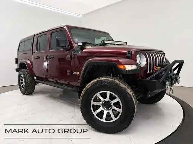2021 Jeep Gladiator Overland's photo
