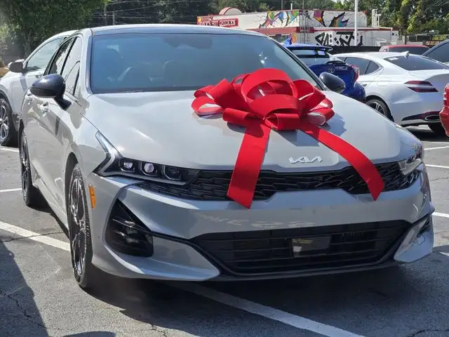 2024 Kia Optima GT-Line FWD's photo