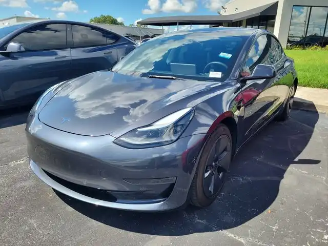 2022 Tesla Model 3 Long Range Dual Motor AWD's photo
