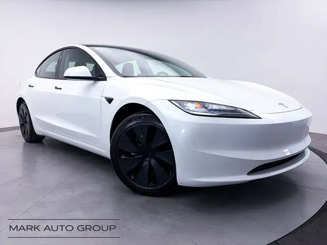 2024 Tesla Model 3 Base's photo