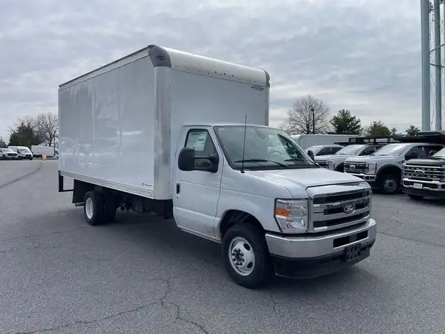 2027 Ford E-Series DRW E-350 Super Duty 176 in WB's photo