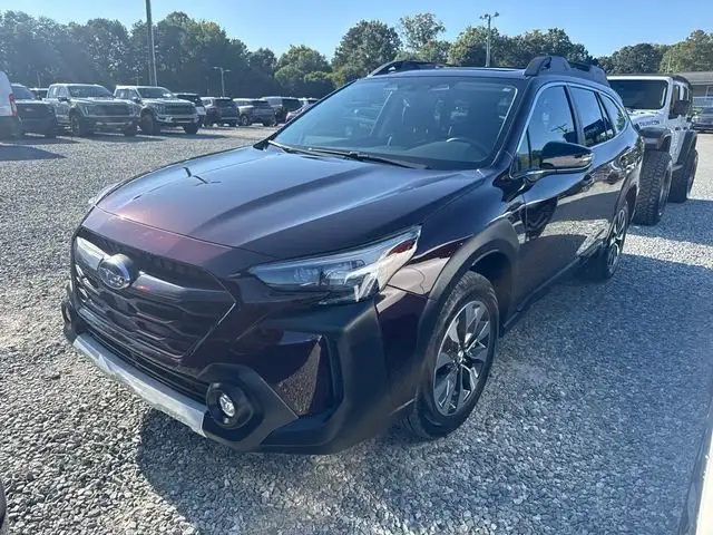 2024 Subaru Outback Limited's photo