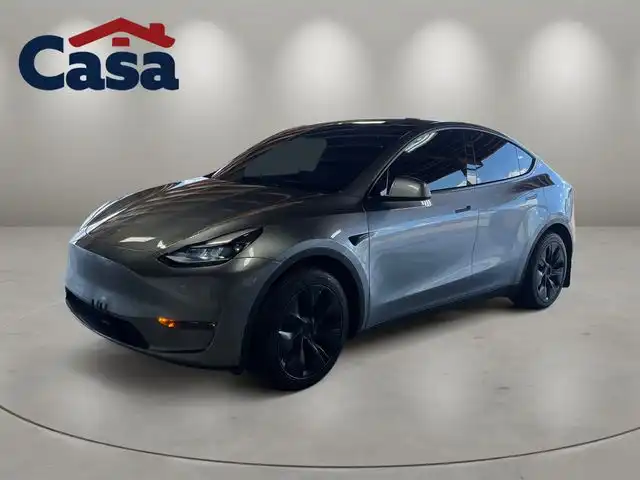 2025 Tesla Model Y Long Range Dual Motor All-Wheel Drive's photo