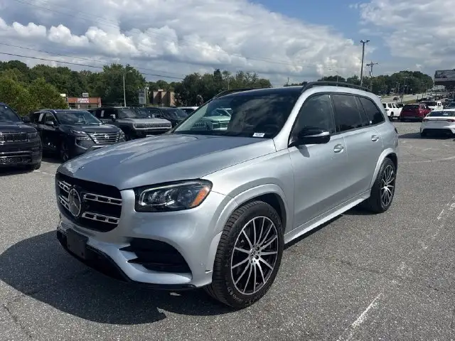 2022 Mercedes-Benz GLS GLS450's photo