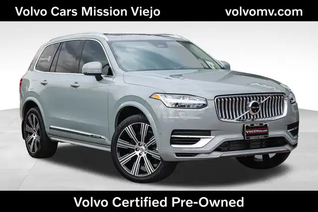 2024 Volvo XC90 T8 Recharge Ultimate Bright Theme 4WD's photo