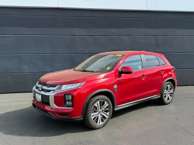 2023 Mitsubishi Outlander Sport 2.0 ES AWC CVT's photo