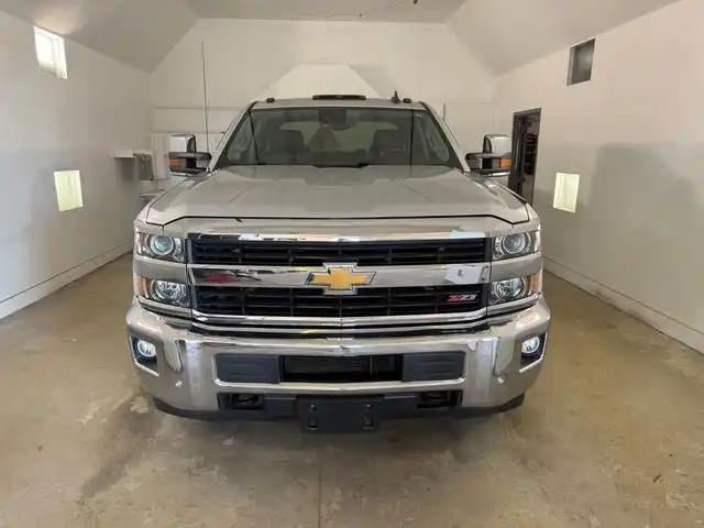 2016 Chevrolet Silverado HD LTZ 4WD Crew Cab Standard Box's photo