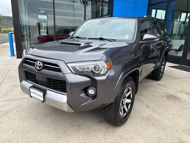 2023 Toyota 4Runner TRD Off-Road Premium 4WD V6's photo