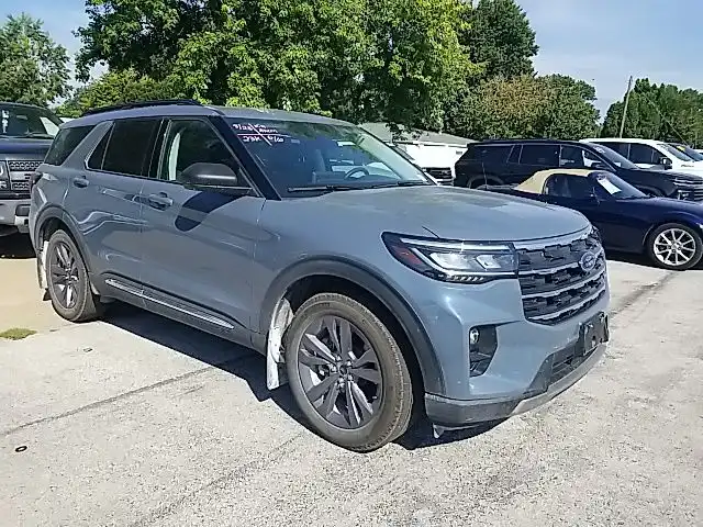 2025 Ford Explorer Active 4WD PL535's photo