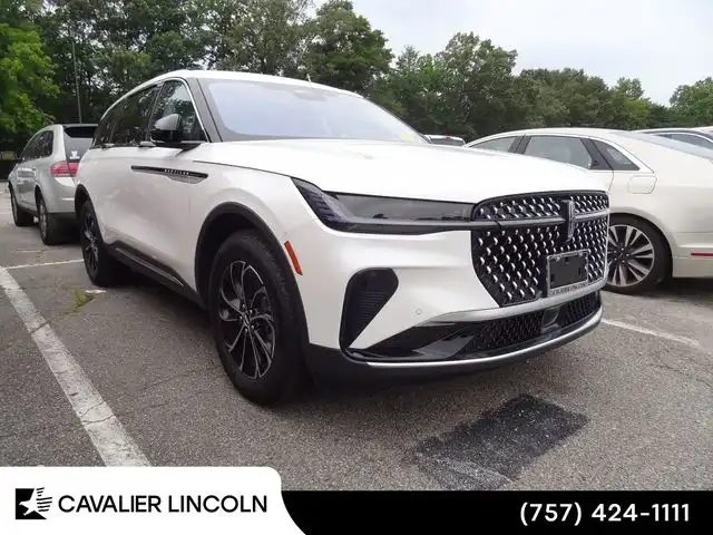 2026 Lincoln Nautilus Premiere AWD's photo