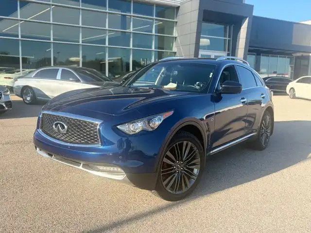 2017 INFINITI QX70 3.7 AWD's photo
