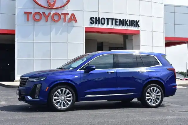 2024 Cadillac XT6 Premium Luxury Auto 4WD's photo