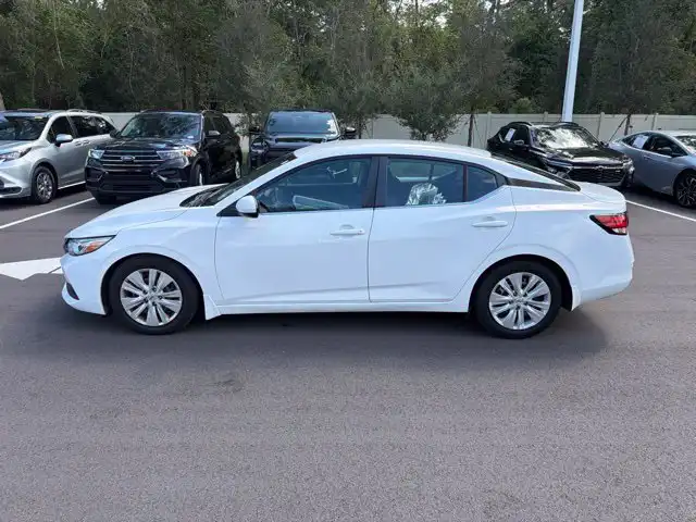 2020 Nissan Sentra S CVT's photo