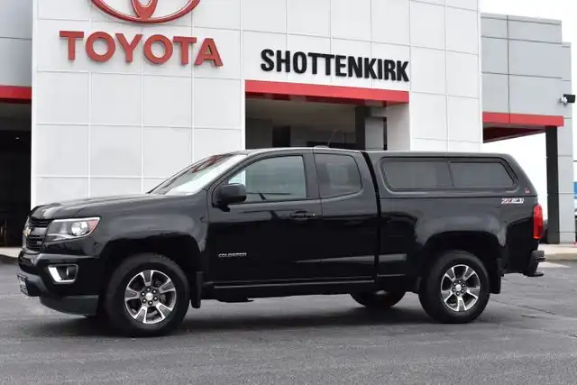 2015 Chevrolet Colorado Z71 4WD Extended Cab's photo