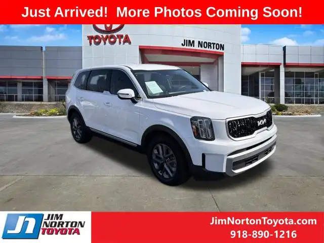 2025 Kia Telluride LX FWD's photo