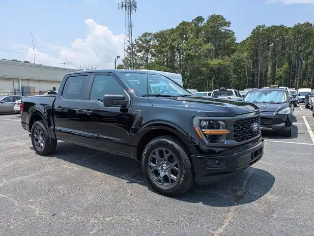 2026 Ford F-150 STX SuperCrew 5-1/2 Box's photo