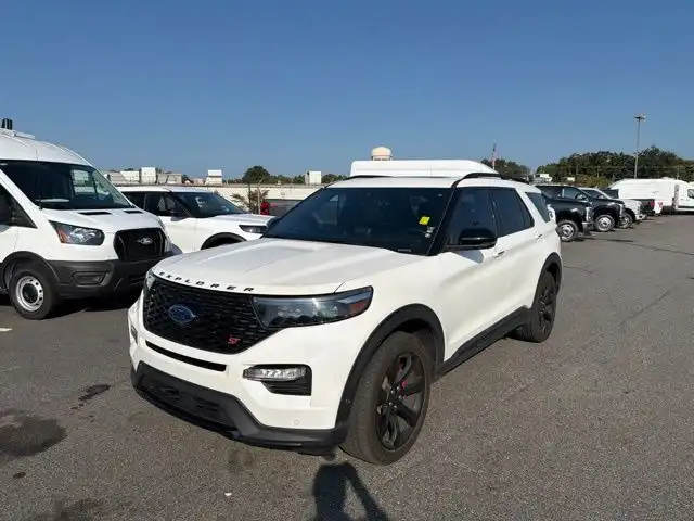 2021 Ford Explorer ST 4WD's photo