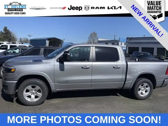 2025 RAM 1500 Big Horn/Lone Star 4x4 Crew Cab 5'7's photo