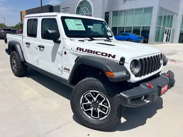2026 Jeep Gladiator Rubicon Auto's photo