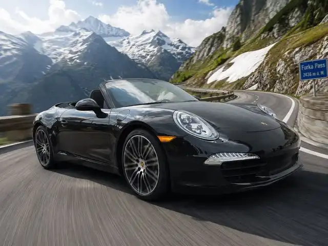 2016 Porsche 911 Carrera Black Edition Cabriolet's photo