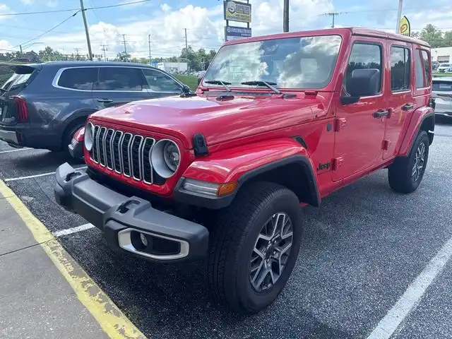 2025 Jeep Wrangler Sahara's photo
