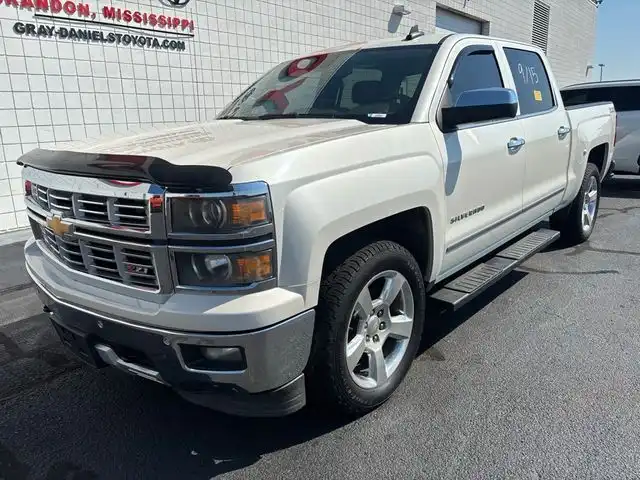 2015 Chevrolet Silverado 1500 LTZ 4WD Crew Cab Standard Box's photo