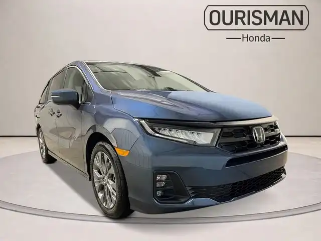 2026 Honda Odyssey Touring's photo