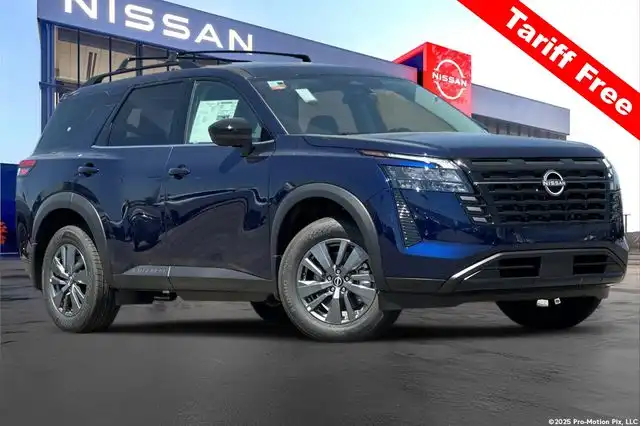 2026 Nissan Pathfinder SV 2WD's photo