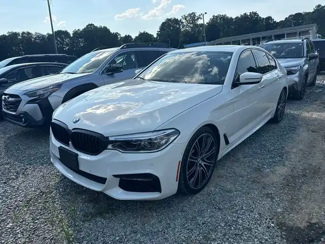2018 BMW 5 Series 540i Sedan's photo