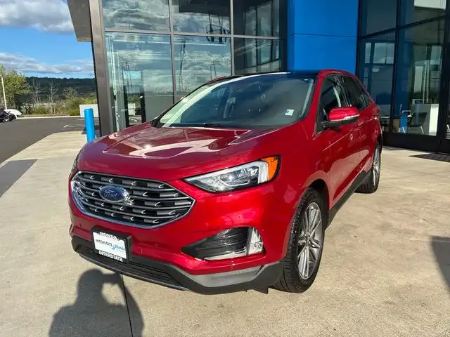 2024 Ford Edge Titanium AWD's photo