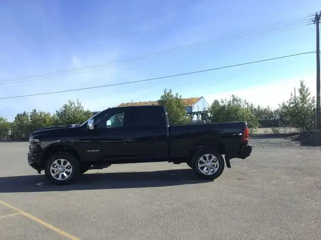 2025 RAM 2500 Laramie 4X4 Crew Cab SWB's photo