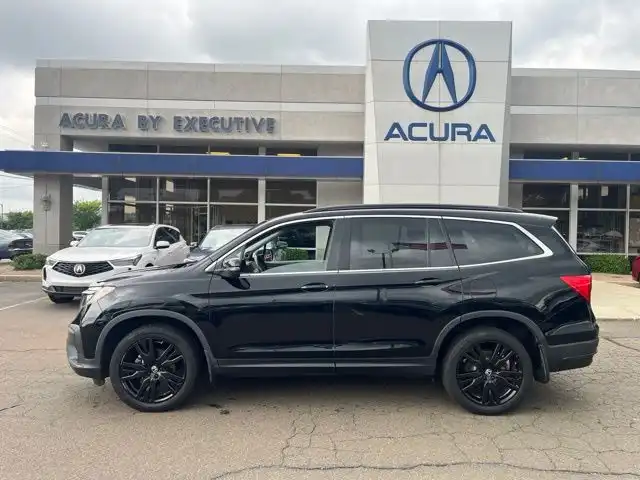 2022 Honda Pilot SE AWD's photo