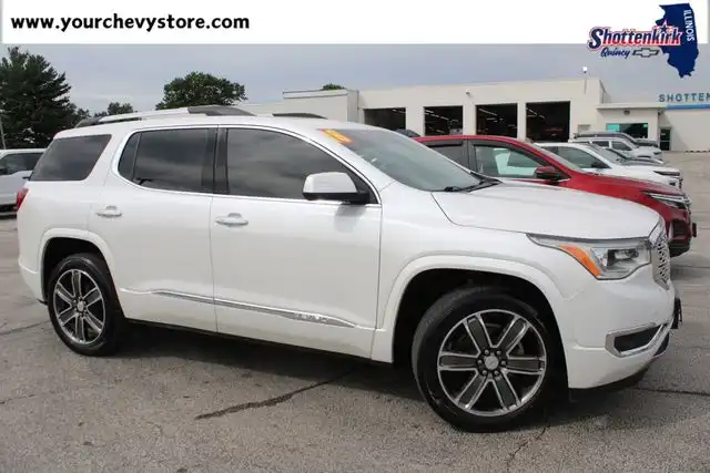 2018 GMC Acadia Denali FWD's photo