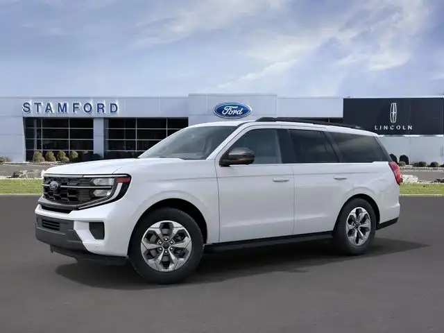 2027 Ford Expedition Active 4x4's photo