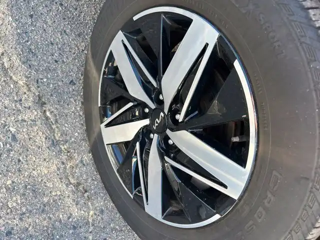 2023 Kia Sorento S Auto's photo
