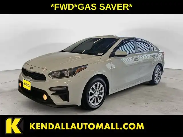 2021 Kia Forte FE AT's photo