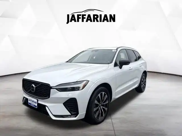 2024 Volvo XC60 B5 Core Dark Theme AWD's photo
