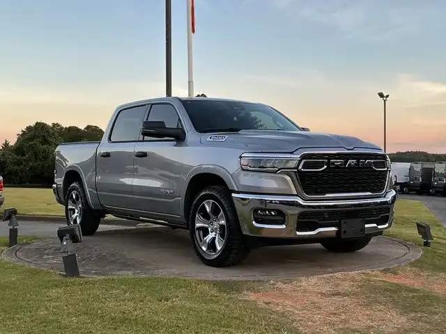 2025 RAM 1500 Big Horn/Lone Star 4WD Crew Cab 5'7's photo