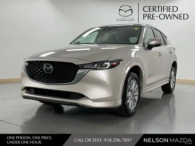 2025 Mazda CX-5 S Preferred package Auto AWD's photo