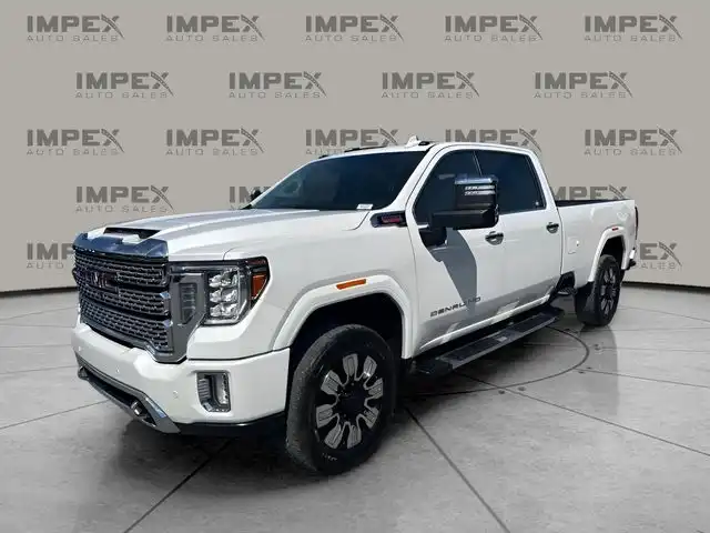 2022 GMC Sierra 4WD Crew Cab Long Box Denali's photo
