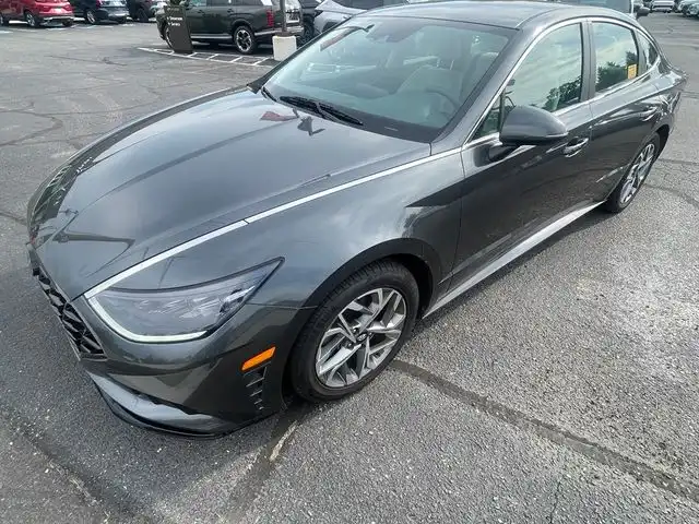 2023 Hyundai Sonata SEL's photo