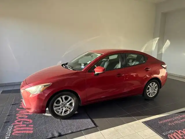 2017 Toyota Yaris iA AT's photo